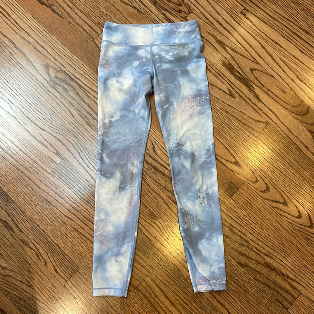 Athleta Girl Printed Chit Chat Tight. Size M/8-10.